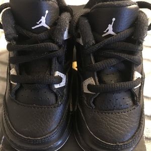 Jordan 4 Retro